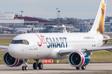 JetSMART suma vuelos desde Paraguay a Uruguay