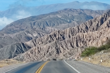 Purmamarca y Tilcara: Un Viaje Inolvidable