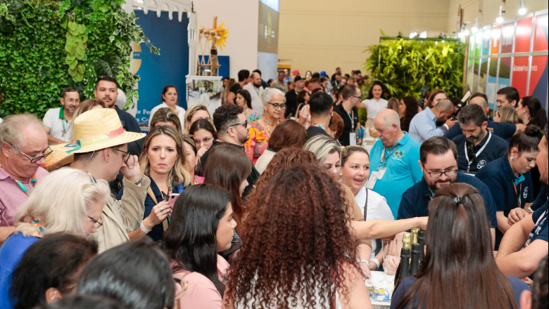Festival das Cataratas: El pulso del turismo