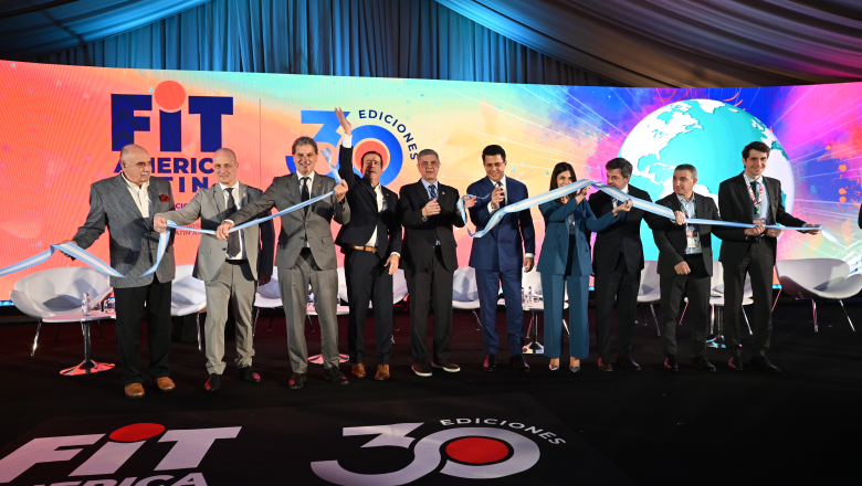 ¡Comenzó la fiesta del turismo en Buenos Aires! Record total, 65 mil visitantes