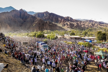 Millones de argentinos se movilizan en Carnaval