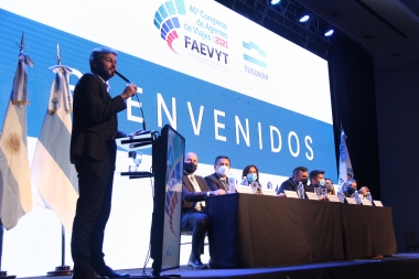 Con un aire esperanzador, comenzó el Congreso de la FAEVYT en Tucumán