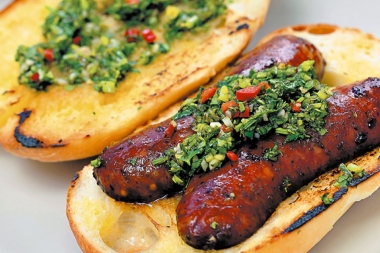 EL CHORIPÁN ES  UNO DE LOS MEJORES 5 SÁNDWICHES DEL MUNDO