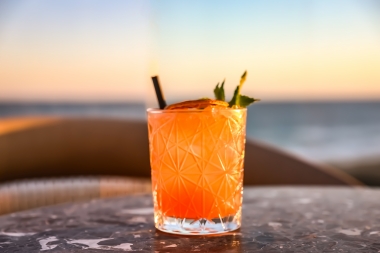 Coctelería, gastronomía de primera y vistas únicas en Huma Rooftop Bar Lounge