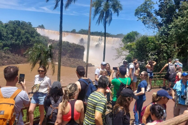 Iguazú se colmó de visitantes en el último feriado