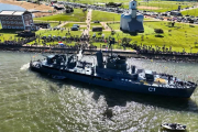 La historia naval abraza el rugir de motores en Encarnación